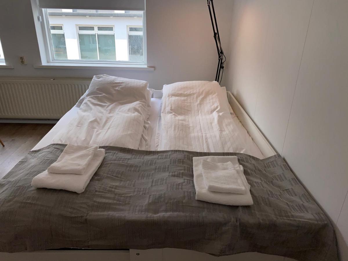 Day Dream Townhall Square Apartments อาคูเรย์รี ภายนอก รูปภาพ